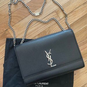 Saint Laurent KATE MEDIUM CHAIN BAG IN GRAIN DE POUDRE EMBOSSED LEATHER